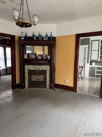 83 Parkview Avenue, Buffalo, NY 14210