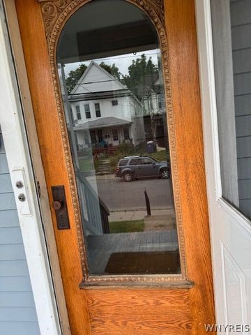 83 Parkview Avenue, Buffalo, NY 14210