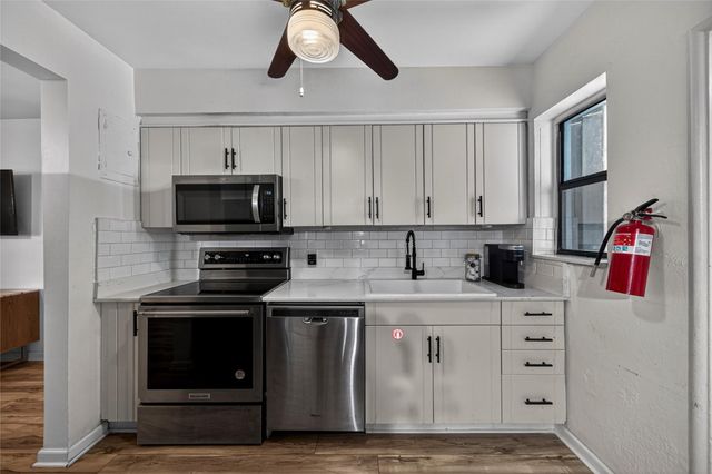 1625 NW 2nd Ave, Fort Lauderdale, FL 33311