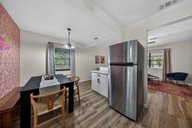 1625 NW 2nd Ave, Fort Lauderdale, FL 33311