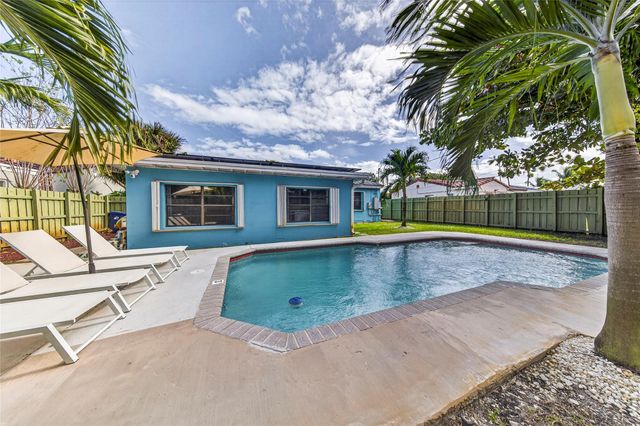 1625 NW 2nd Ave, Fort Lauderdale, FL 33311