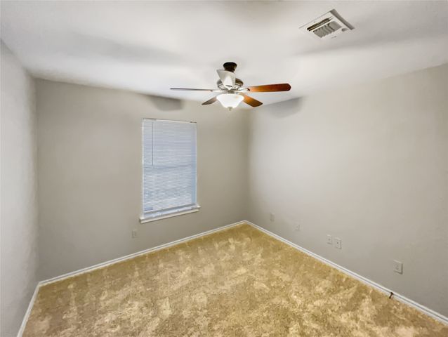 10324 Gray Oak Lane, Fort Worth, TX 76108