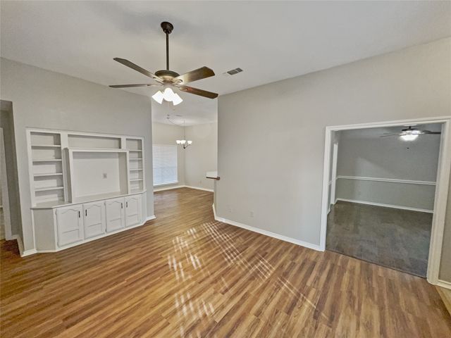 10324 Gray Oak Lane, Fort Worth, TX 76108