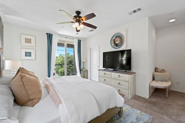 2205 Andalusia Lane 6, Chula Vista, CA 91915
