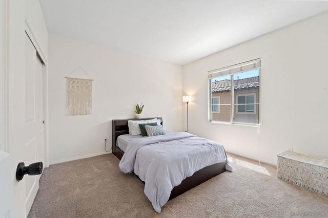 2205 Andalusia Lane 6, Chula Vista, CA 91915