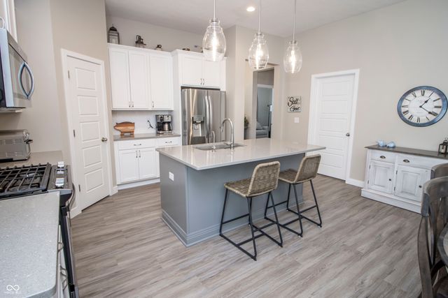 15487 Heatherbank, Westfield, IN 46074