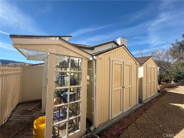 25304 Rolling Greens, Saugus, CA 91350