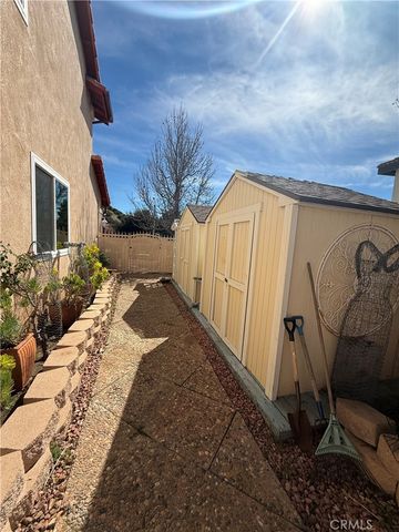 25304 Rolling Greens, Saugus, CA 91350