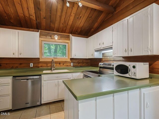 4704 Meadow Lake Drive, Apex, NC 27539