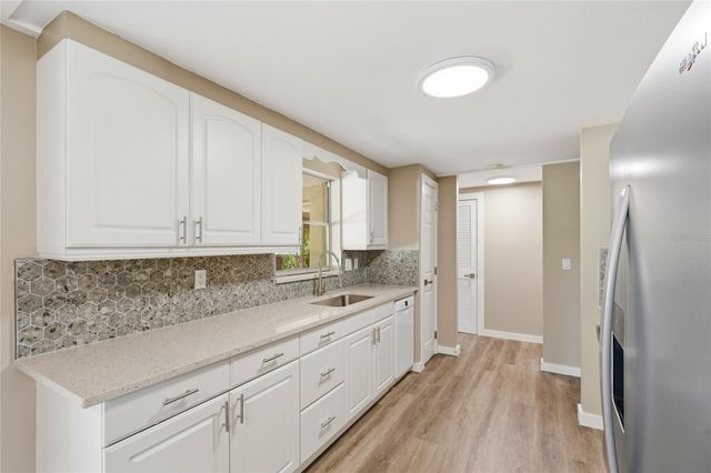 5984 DIANA ROAD, Venice, FL 34293