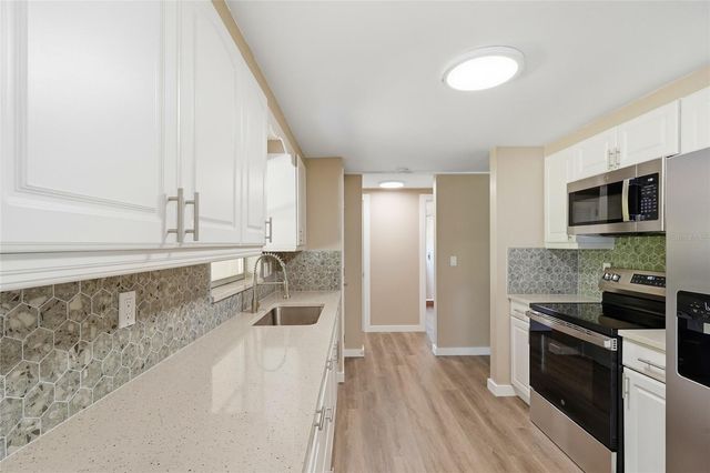 5984 DIANA ROAD, Venice, FL 34293