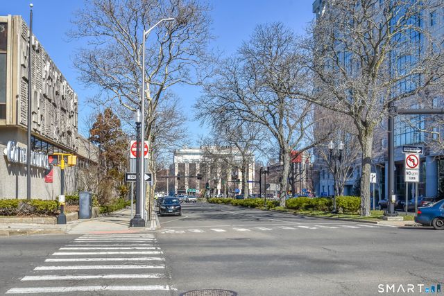 881 Lafayette Boulevard 3M, Bridgeport, CT 06604