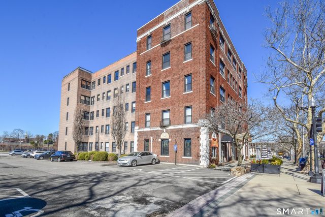 881 Lafayette Boulevard 3M, Bridgeport, CT 06604