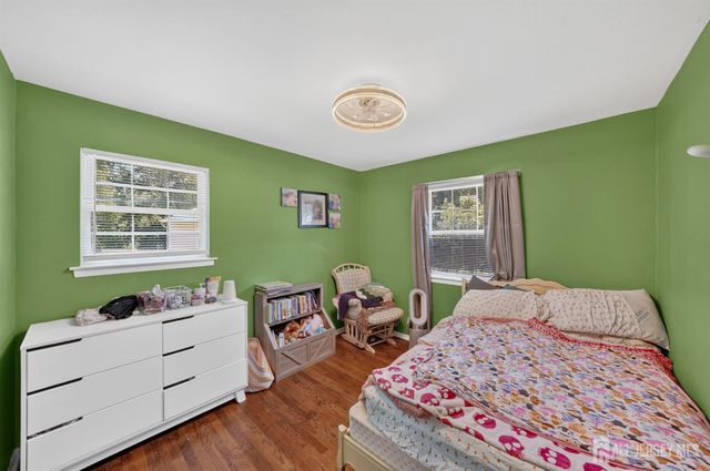 8 Alpine Court, East Brunswick, NJ 08816