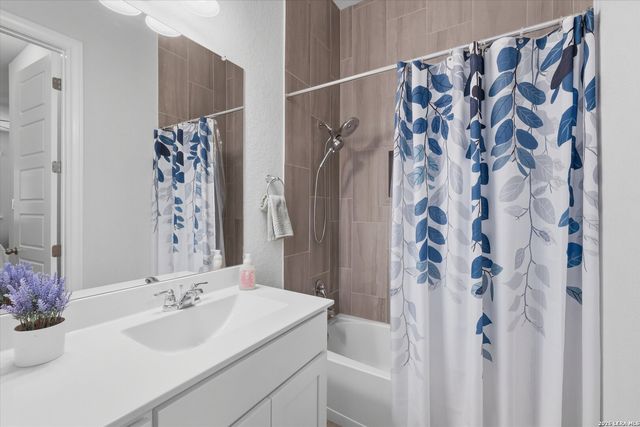 8235 Scarlet Gaura, Boerne, TX 78015