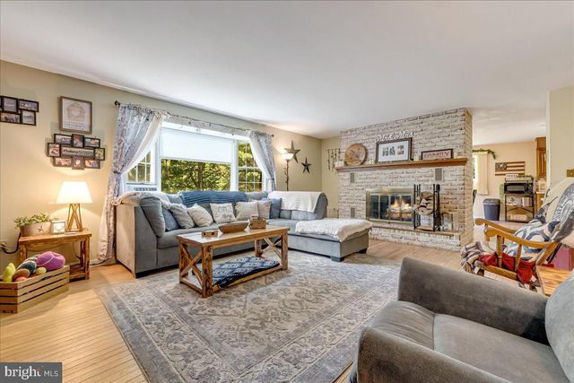 141 CHURCH HILL RD, Lehighton, PA 18235