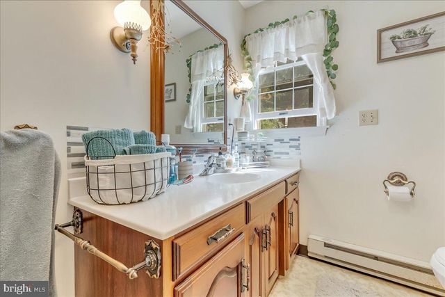 141 CHURCH HILL RD, Lehighton, PA 18235