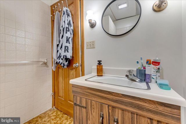 141 CHURCH HILL RD, Lehighton, PA 18235