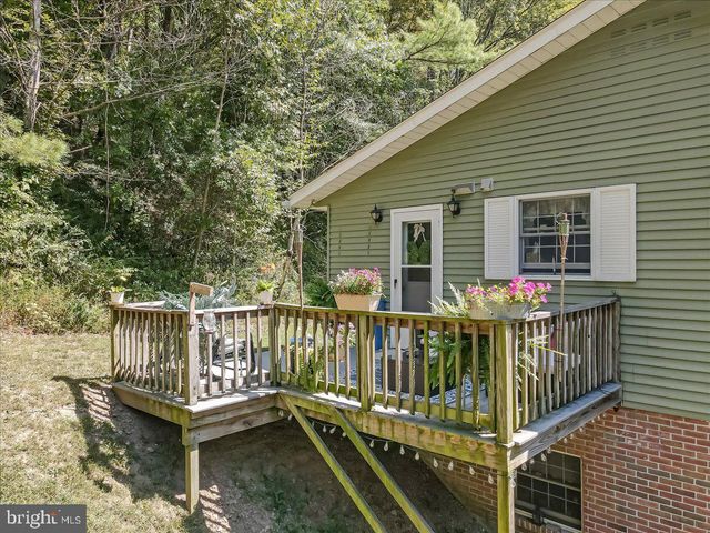 141 CHURCH HILL RD, Lehighton, PA 18235
