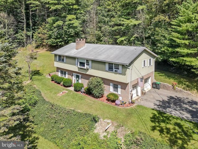 141 CHURCH HILL RD, Lehighton, PA 18235