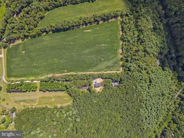 141 CHURCH HILL RD, Lehighton, PA 18235