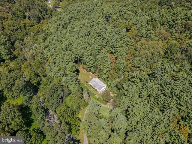 141 CHURCH HILL RD, Lehighton, PA 18235