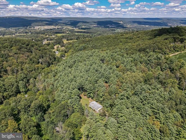 141 CHURCH HILL RD, Lehighton, PA 18235