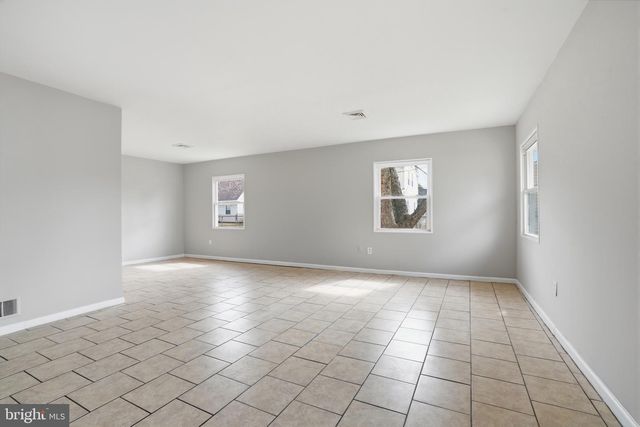 14 MAYAPPLE LN, Willingboro, NJ 08046