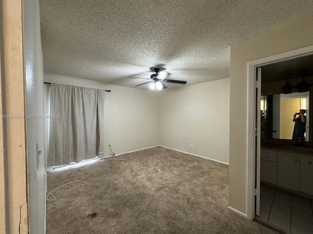 2051 NW 46th Avenue F102, Lauderhill, FL 33313