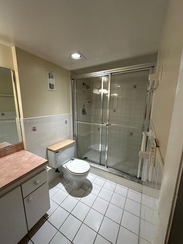 2051 NW 46th Avenue F102, Lauderhill, FL 33313