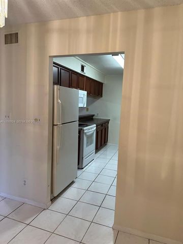 2051 NW 46th Avenue F102, Lauderhill, FL 33313