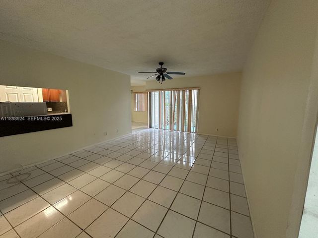 2051 NW 46th Avenue F102, Lauderhill, FL 33313