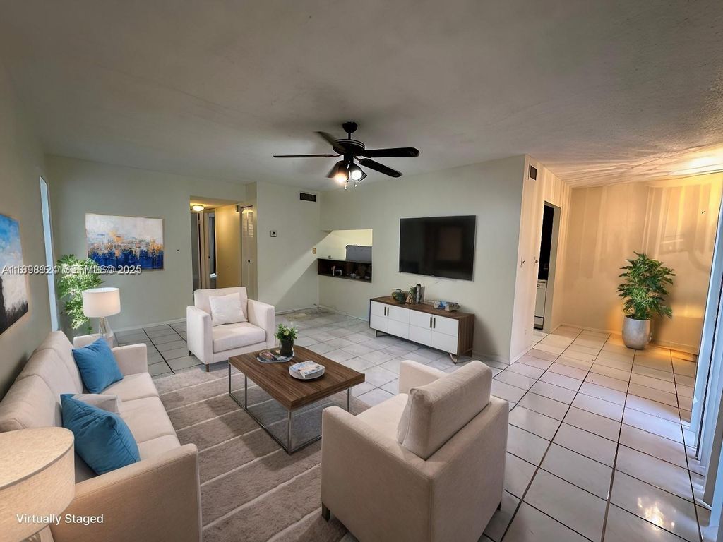 2051 NW 46th Avenue F102, Lauderhill, FL 33313