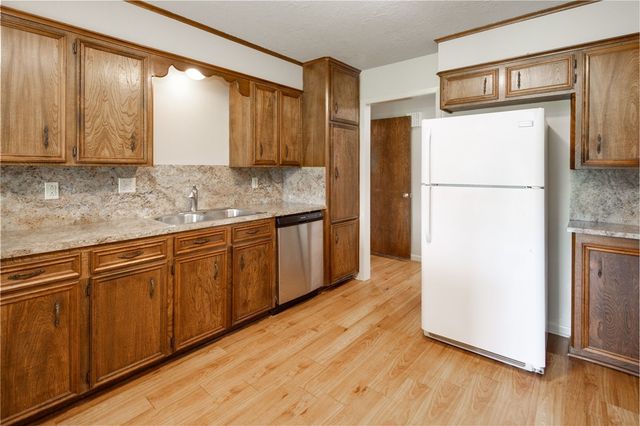 904 Holleman Drive, College Station, TX 77840