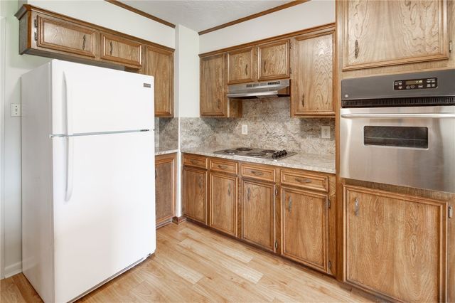904 Holleman Drive, College Station, TX 77840