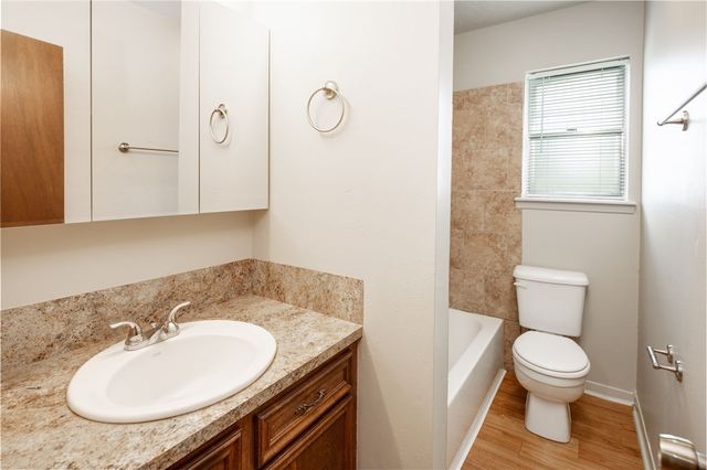 904 Holleman Drive, College Station, TX 77840