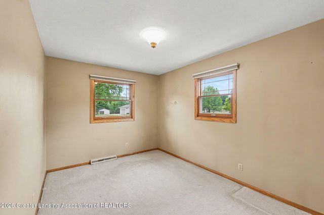 882 Miami Drive, Mason, MI 48854