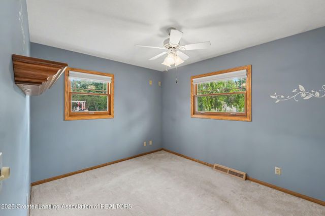 882 Miami Drive, Mason, MI 48854