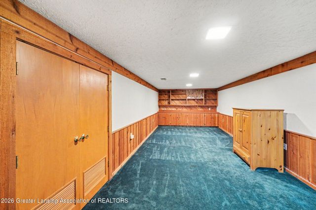 882 Miami Drive, Mason, MI 48854