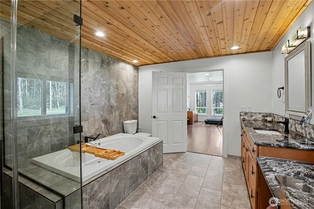 14640 164th Lane SE, Rainier, WA 98576