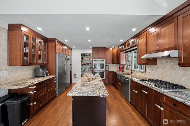 14640 164th Lane SE, Rainier, WA 98576