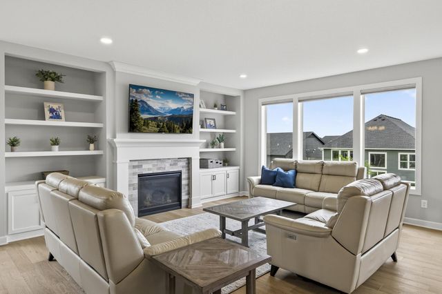 15450 110th Avenue N, Dayton, MN 55369