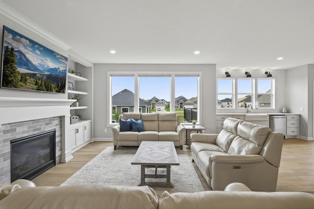 15450 110th Avenue N, Dayton, MN 55369