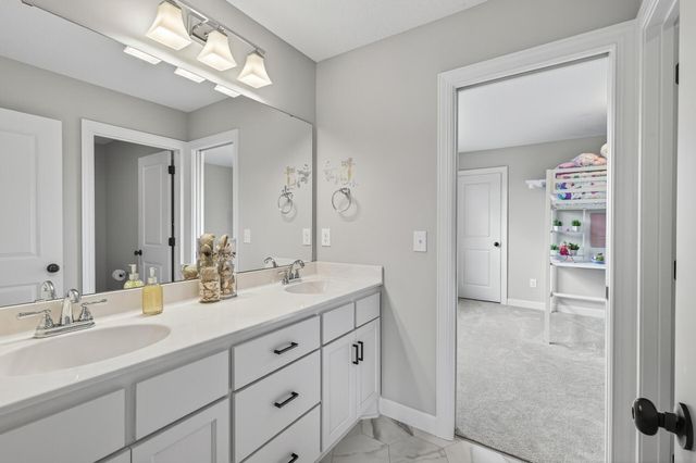 15450 110th Avenue N, Dayton, MN 55369