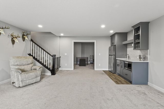 15450 110th Avenue N, Dayton, MN 55369