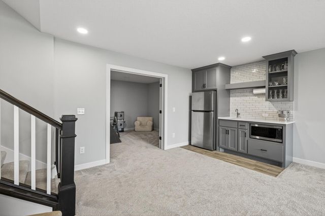 15450 110th Avenue N, Dayton, MN 55369