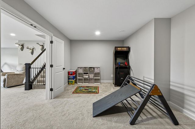 15450 110th Avenue N, Dayton, MN 55369