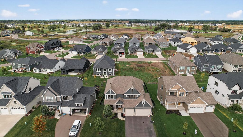 15450 110th Avenue N, Dayton, MN 55369