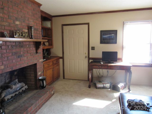 171 Fox Run Road, Forest City, NC 28043