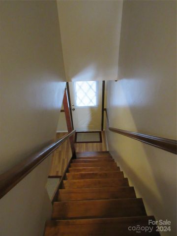 171 Fox Run Road, Forest City, NC 28043